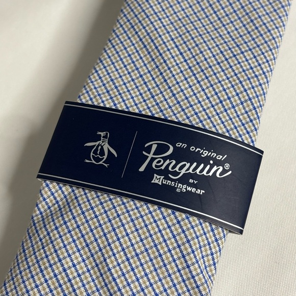 Original Penguin Other - NEW- Original Penguin Blue and White Patterned Tie